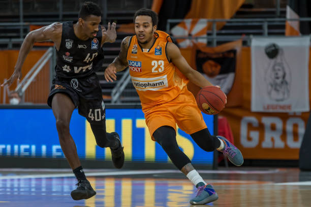 球员状态与 球员状态与