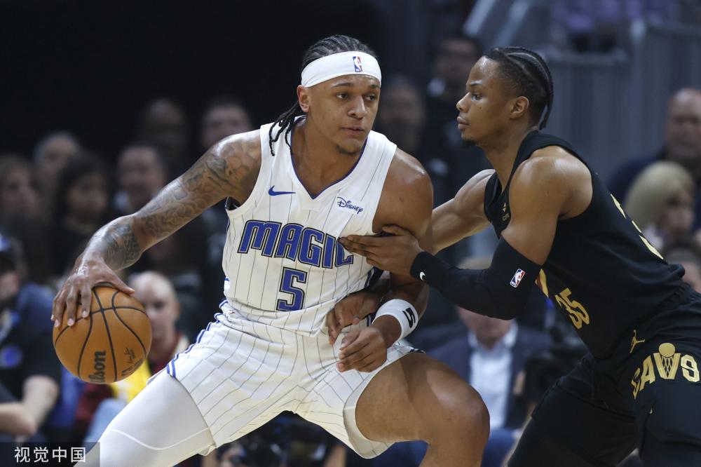 亨德森第四 亨德森第四