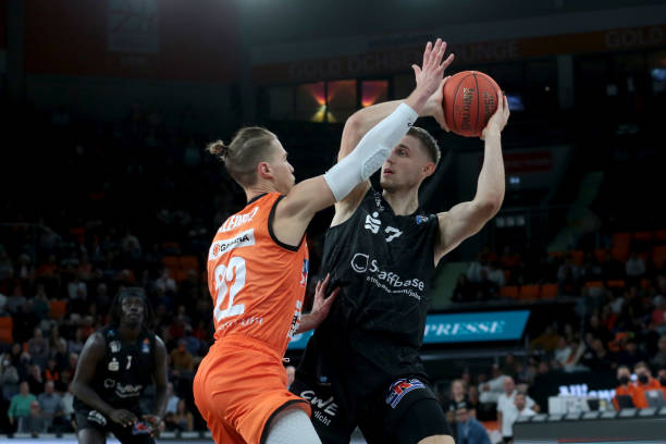 发了球迷的 发了球迷的