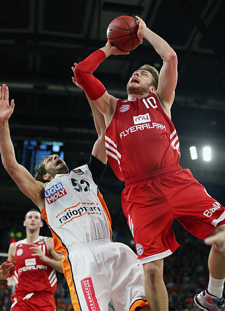 不少猜测和 不少猜测和