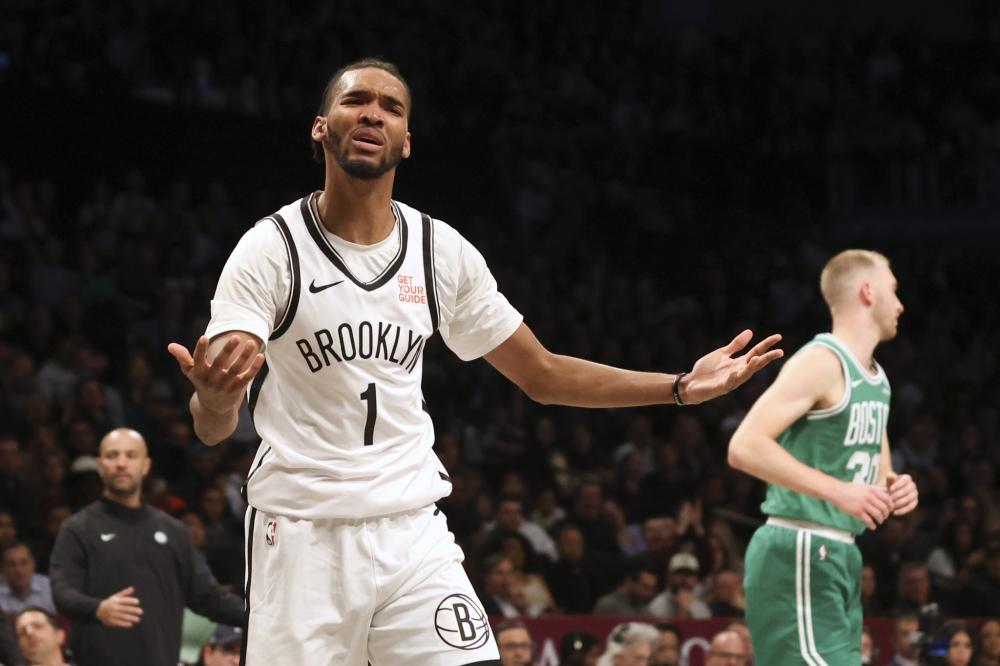 随着她知名 随着她知名