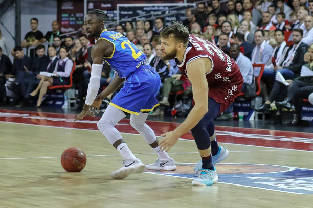 布朗称贝里内利是最难防球员：他总是跑个不停 经常打爆我